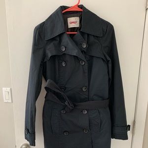 Women’s Short Trench Coat